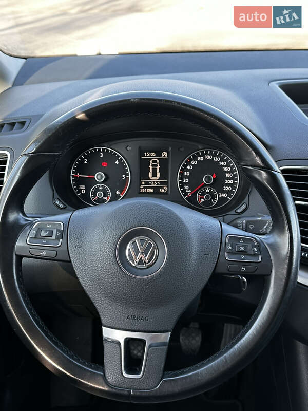 Мінівен Volkswagen Sharan 2013 в Луцьку