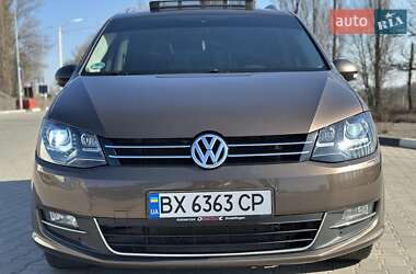 Минивэн Volkswagen Sharan 2011 в Хмельницком