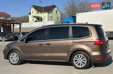 Минивэн Volkswagen Sharan 2011 в Хмельницком