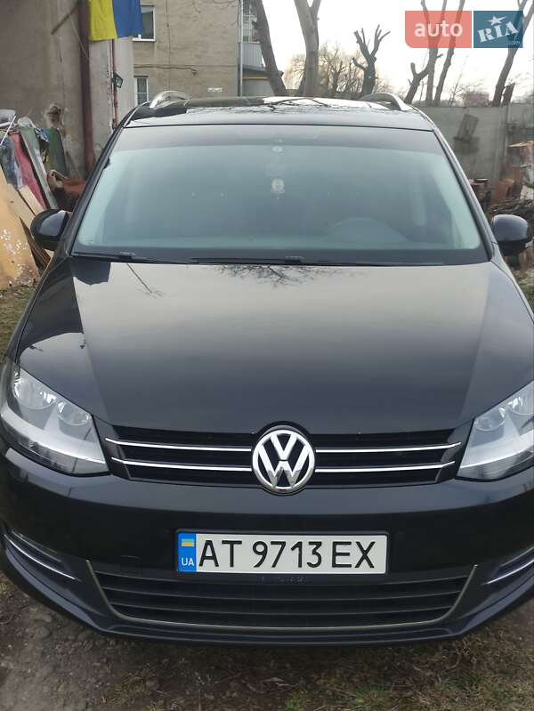Мінівен Volkswagen Sharan 2011 в Івано-Франківську