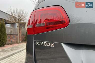 Минивэн Volkswagen Sharan 2013 в Ровно