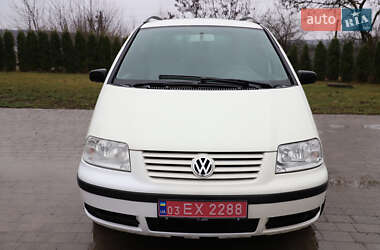 Минивэн Volkswagen Sharan 2001 в 