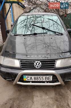 Мінівен Volkswagen Sharan 1999 в Черкасах