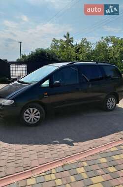 Минивэн Volkswagen Sharan 1996 в 