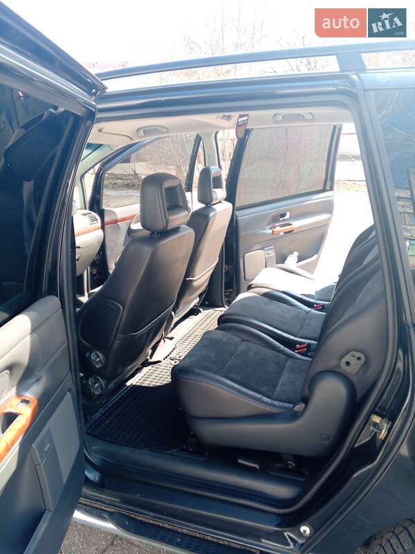 Минивэн Volkswagen Sharan 2005 в Житомире