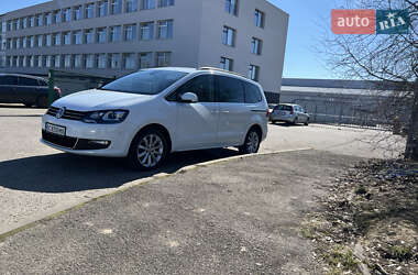 Минивэн Volkswagen Sharan 2018 в 