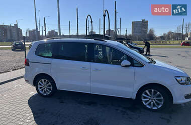 Минивэн Volkswagen Sharan 2018 в 