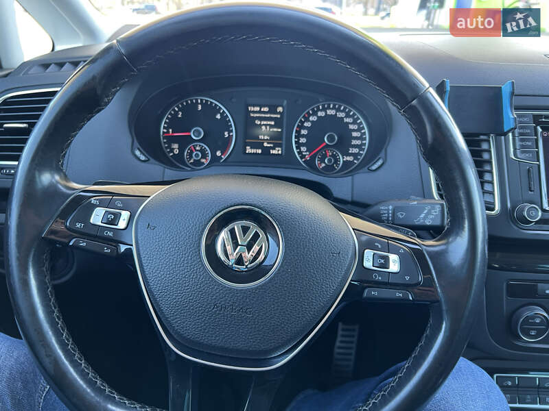 Минивэн Volkswagen Sharan 2018 в Запорожье
