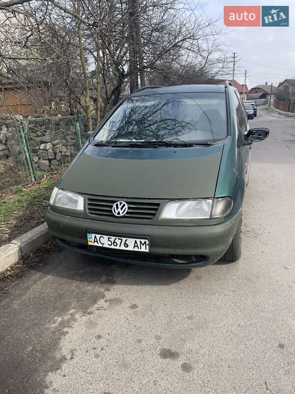 Мінівен Volkswagen Sharan 1998 в Володимирі