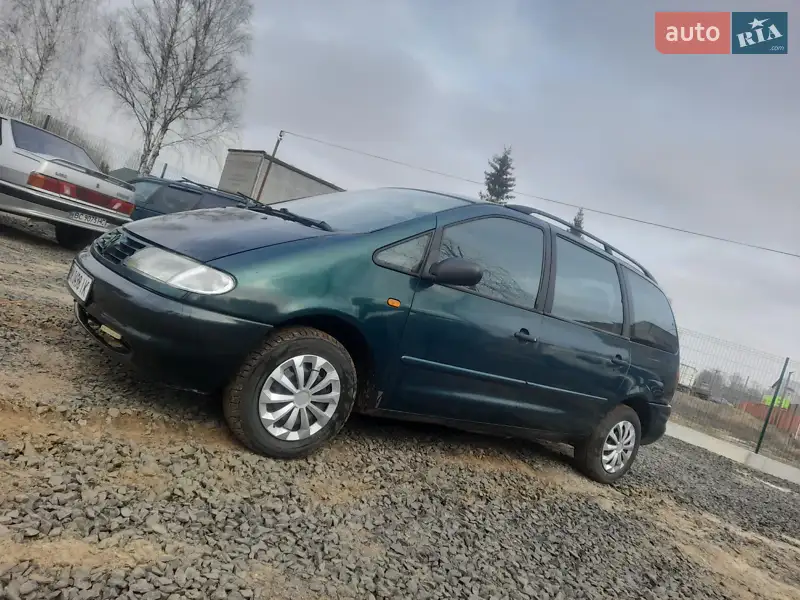 Минивэн Volkswagen Sharan 1998 в 