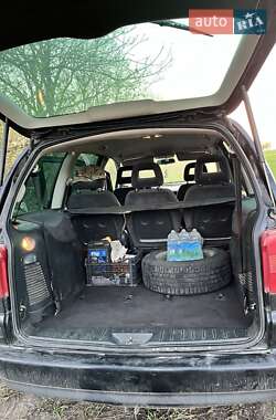 Минивэн Volkswagen Sharan 2003 в 