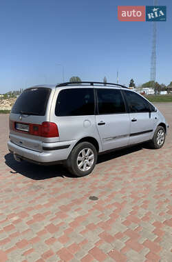Минивэн Volkswagen Sharan 2002 в 
