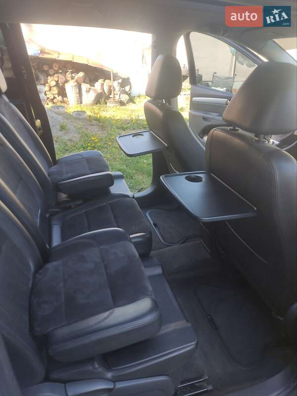 Мінівен Volkswagen Sharan 2011 в Івано-Франківську