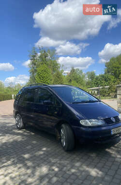Минивэн Volkswagen Sharan 1999 в Жовкве