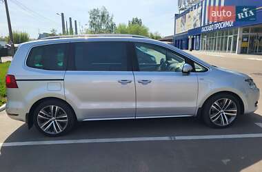 Минивэн Volkswagen Sharan 2013 в 