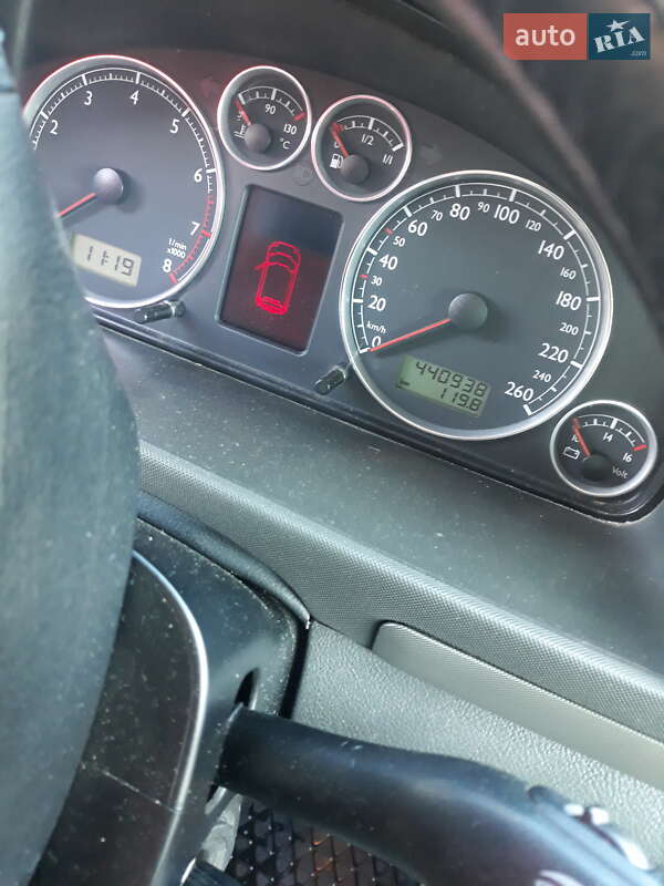 Минивэн Volkswagen Sharan 2003 в Костополе фото 10 Минивэн Volkswagen Sharan 2003 в Костополе