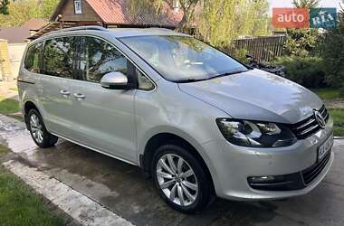 Мінівен Volkswagen Sharan 2014 в Києві