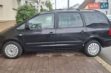 Минивэн Volkswagen Sharan 2002 в 