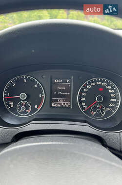 Мінівен Volkswagen Sharan 2011 в 