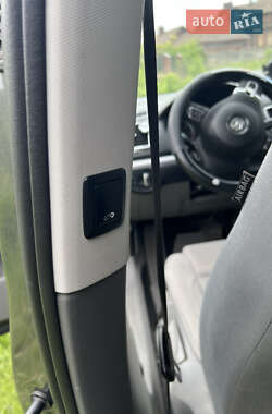 Мінівен Volkswagen Sharan 2011 в 
