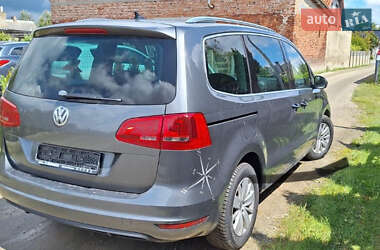 Минивэн Volkswagen Sharan 2014 в Львове