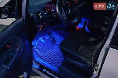 Минивэн Volkswagen Sharan 2001 в 
