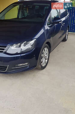 Мінівен Volkswagen Sharan 2012 в Сарнах