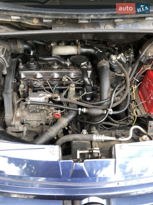 Мінівен Volkswagen Sharan 1996 в Чопі