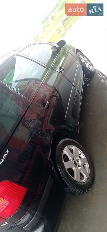 Мінівен Volkswagen Sharan 2001 в Мостиській