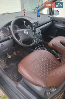 Минивэн Volkswagen Sharan 2007 в 