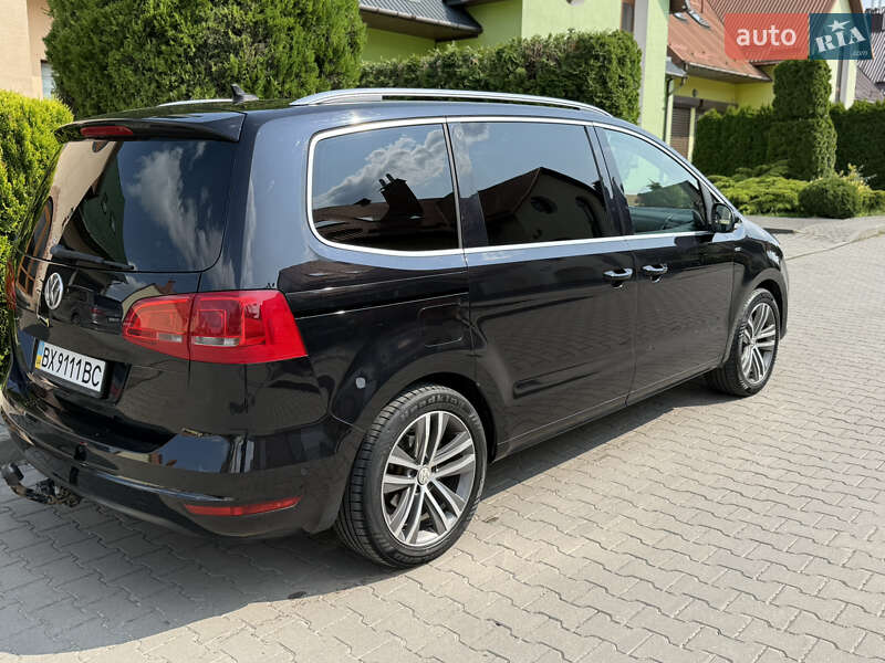 Минивэн Volkswagen Sharan 2013 в Хмельницком