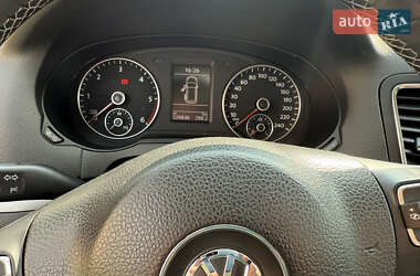 Мінівен Volkswagen Sharan 2013 в 