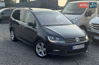 Минивэн Volkswagen Sharan 2012 в 