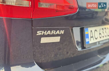 Минивэн Volkswagen Sharan 2012 в 