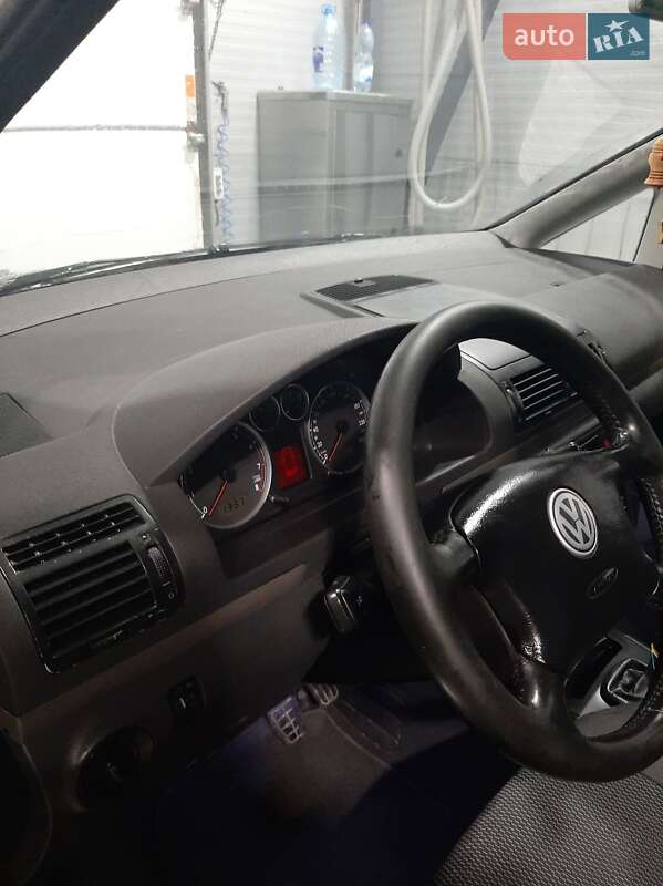 Минивэн Volkswagen Sharan 2003 в Ивано-Франковске