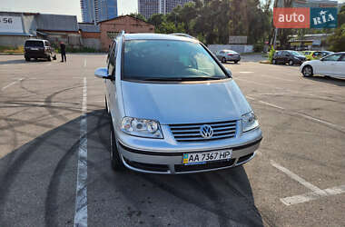 Мінівен Volkswagen Sharan 2008 в Києві