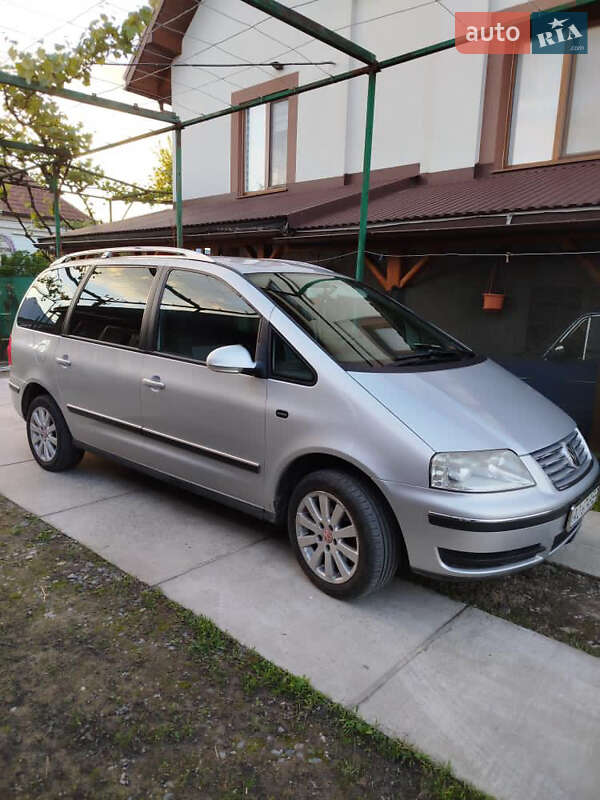 Минивэн Volkswagen Sharan 2007 в Иршаве