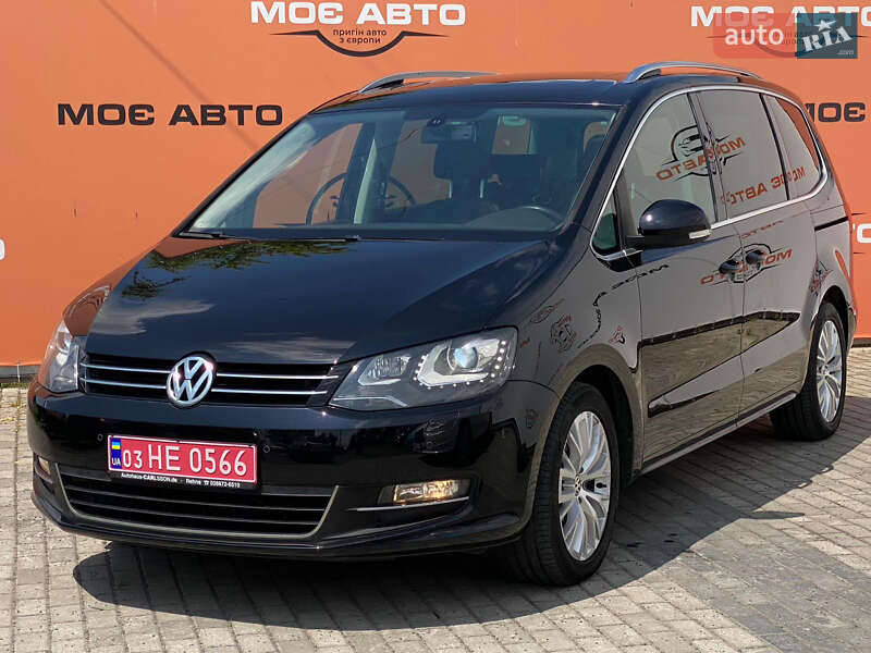 Минивэн Volkswagen Sharan 2012 в 