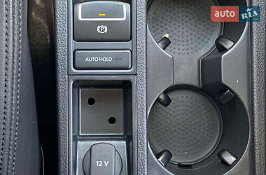 Минивэн Volkswagen Sharan 2012 в 