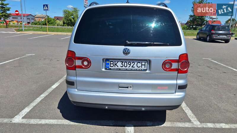 Мінівен Volkswagen Sharan 2007 в Рівному