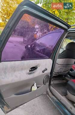 Минивэн Volkswagen Sharan 1996 в 