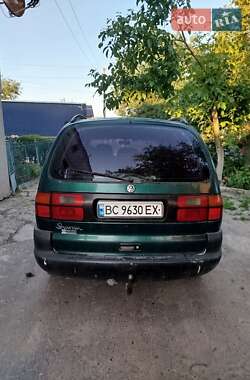 Минивэн Volkswagen Sharan 1996 в 