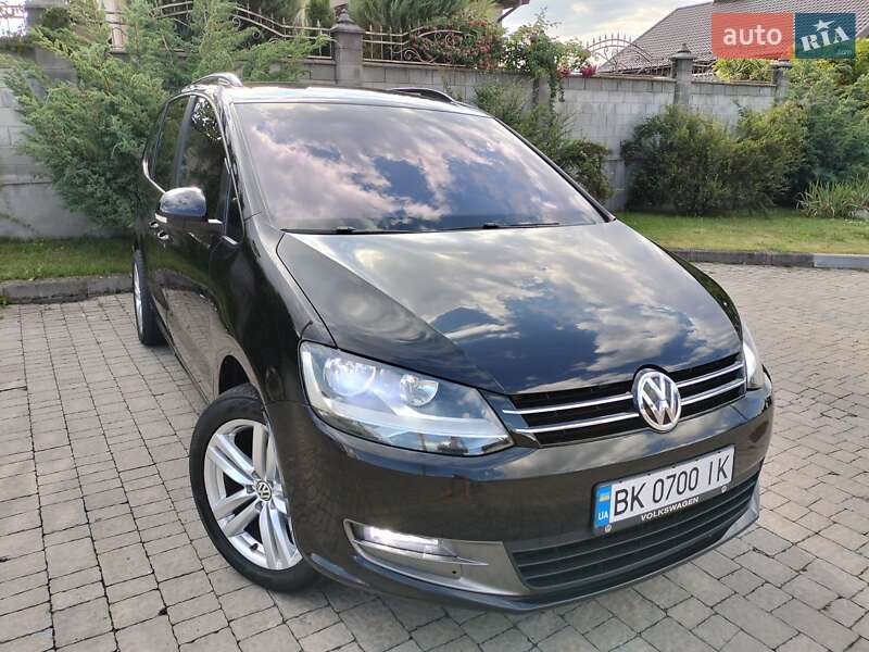 Мінівен Volkswagen Sharan 2016 в Рівному