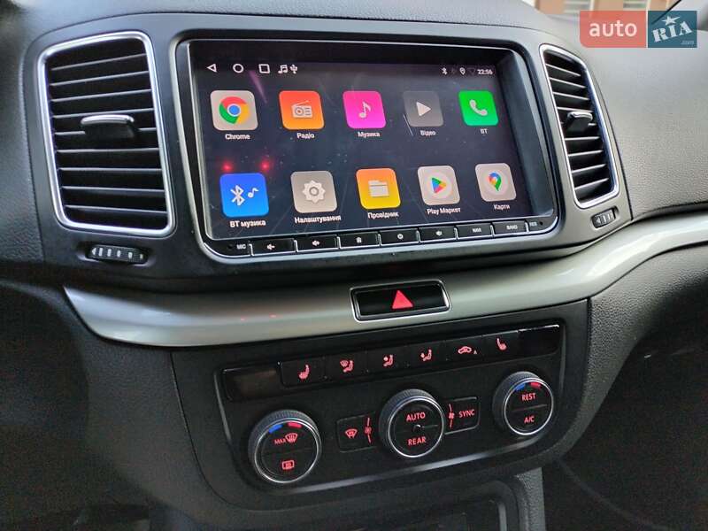 Мінівен Volkswagen Sharan 2016 в Рівному