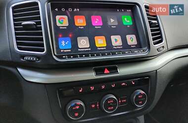 Мінівен Volkswagen Sharan 2016 в 