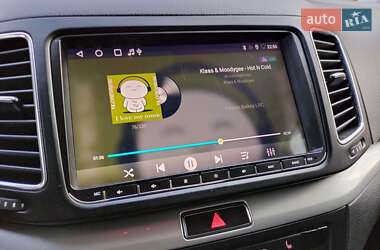 Мінівен Volkswagen Sharan 2016 в 