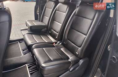 Мінівен Volkswagen Sharan 2016 в 