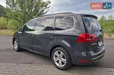 Минивэн Volkswagen Sharan 2012 в 