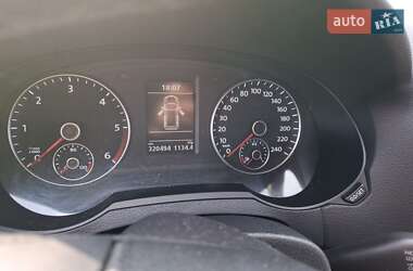 Минивэн Volkswagen Sharan 2012 в 