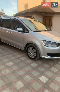 Минивэн Volkswagen Sharan 2013 в 